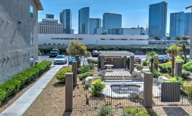 MLS: 2770322 Condo For Sale