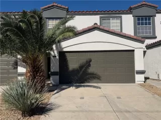 Photo #2: 2770366 Listing