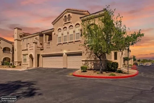 MLS: 2770402 Condo For Sale