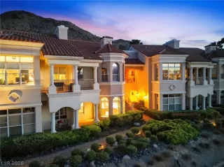 Photo #1: 2770403 Listing 