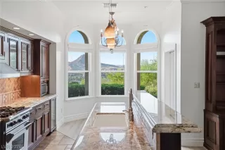 Photo #6: 2770403 Listing 