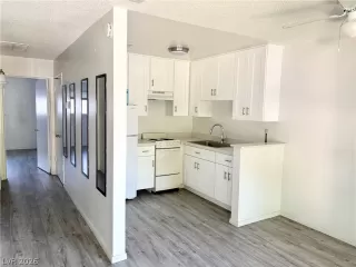 Photo #1: 2770441 Listing 