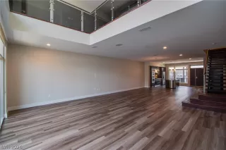 Photo #5: 2770456 Listing 