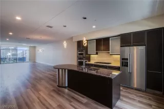 Photo #6: 2770456 Listing 