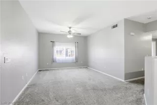 Photo #6: 2770614 Listing