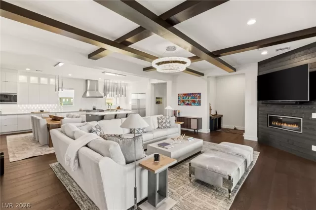 MLS: 2770632 Condo For Sale