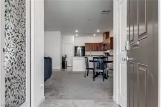 Photo #4: 2770654 Listing 