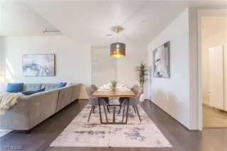 Photo #2: 2770659 Listing