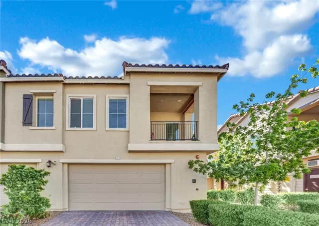 MLS: 2770665 Condo For Sale