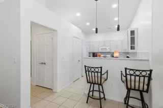 Photo #6: 2770668 Listing 