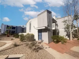 More Details about MLS # 2770672 : 568 WILLOW GREEN DRIVE