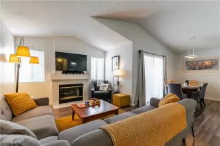 Photo #2: 2770763 Listing 