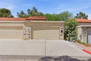 Photo #2: 2770800 Listing 