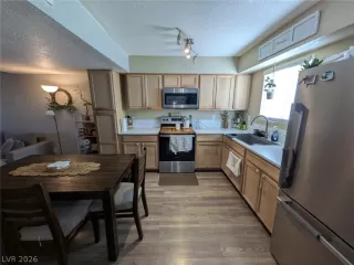 Photo #4: 2770813 Listing 