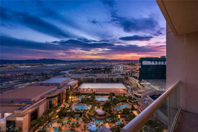 MLS: 2770894 Condo For Sale