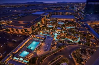 Photo #3: 2770894 Listing 