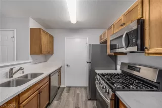 Photo #2: 2771024 Listing