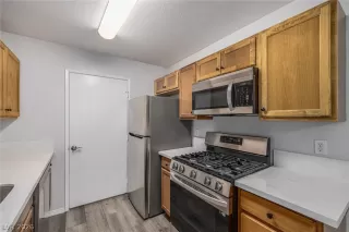 Photo #5: 2771024 Listing