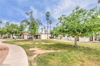 Photo #4: 2771089 Listing