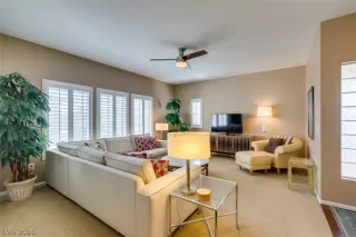 Photo #4: 2771111 Listing