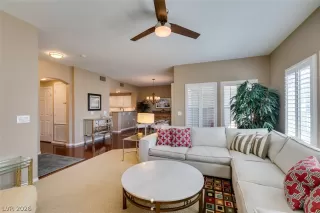 Photo #6: 2771111 Listing