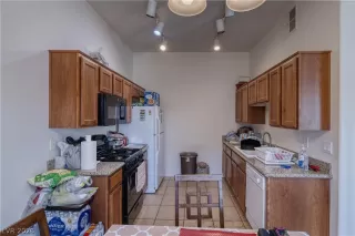 Photo #6: 2771113 Listing 