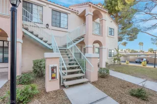 Photo #1: 2771122 Listing