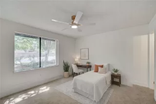 Photo #2: 2771128 Listing