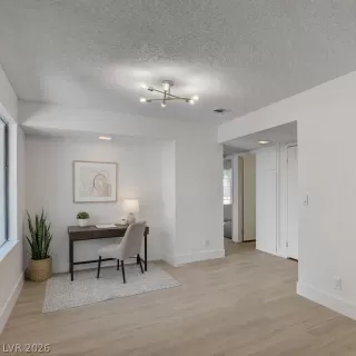 Photo #3: 2771128 Listing