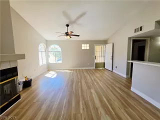 Photo #2: 2771148 Listing