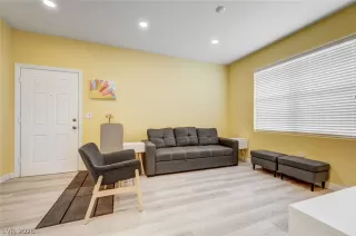 Photo #2: 2771161 Listing 