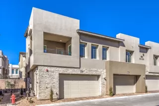 Photo #1: 2771175 Listing 