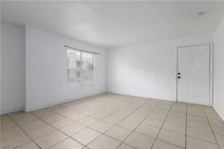 Photo #2: 2771184 Listing 