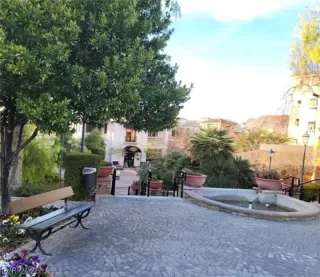 Photo #2: 2771196 Listing 