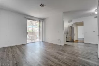 Photo #1: 2771256 Listing 