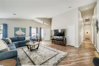 Photo #3: 2771343 Listing 