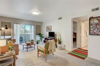 Photo #2: 2771382 Listing 