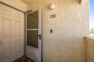 Photo #2: 2771409 Listing 