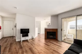 Photo #5: 2771409 Listing 