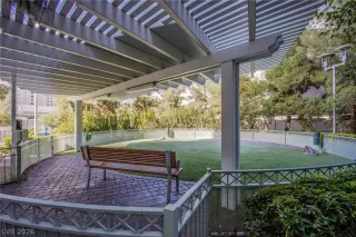 Photo #5: 2771425 Listing