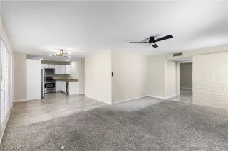 Photo #5: 2771446 Listing 