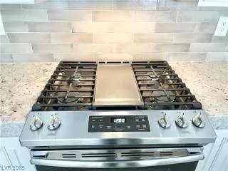 Photo #5: 2771455 Listing 