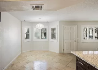 Photo #4: 2771466 Listing 