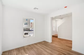 Photo #3: 2771476 Listing 