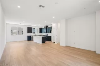 Photo #6: 2771479 Listing 