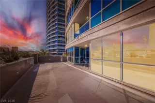 Photo #1: 2771486 Listing 