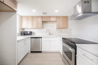 Photo #6: 2771501 Listing 