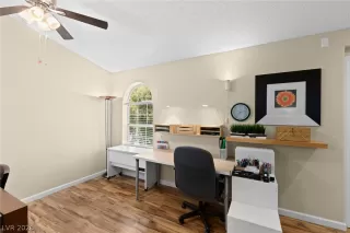 Photo #5: 2771525 Listing