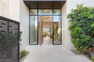 Photo #2: 2771532 Listing 