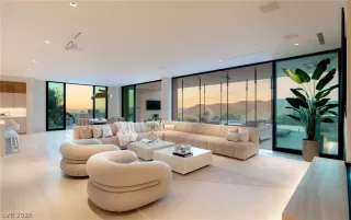 Photo #4: 2771532 Listing 